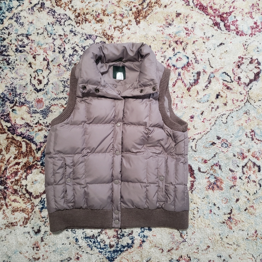 J. Crew Mock Neck Snap Front Lodge Puffer Vest Size M